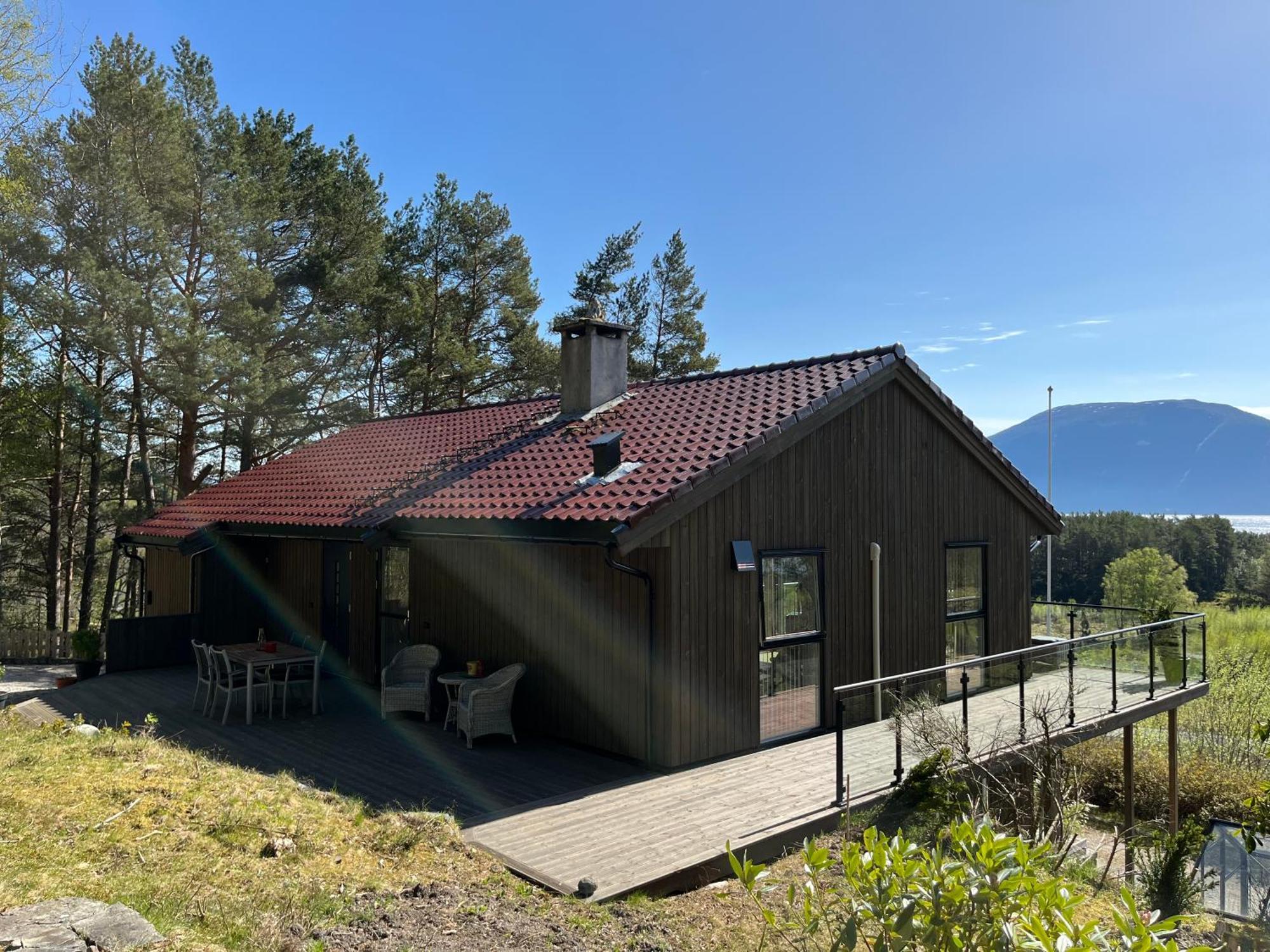 Bosdalhuset Vila Lavik  Exterior foto